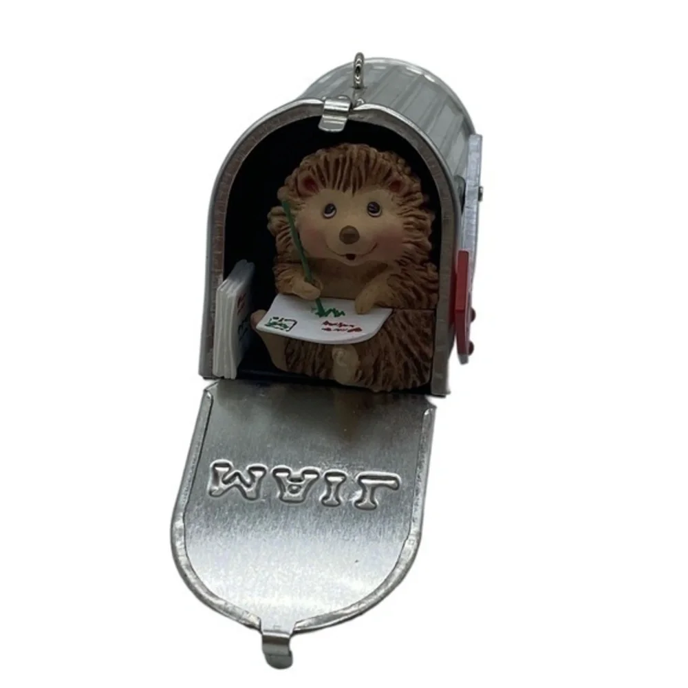 Hallmark Keepsake Vintage Friendly Greeting by Joanne Eschrich Ornament 2000